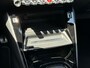 Peugeot 2008 1.2 PureTech GT Achteruitrijcamera | Adeptieve cruise control | Keyless| Interieurverlichting | Stoelverwarming | Apple carplay & Android auto