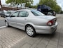 Jaguar X-Type 2.0 V6 Business Edition 2DE EIG. rijdt goed Handel prijs GEEN APK