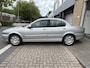 Jaguar X-Type 2.0 V6 Business Edition 2DE EIG. rijdt goed Handel prijs GEEN APK