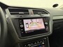 Volkswagen Tiguan 1.5 TSI Elegance | Adaptive Cruise Control | Camera | Stoelverwarming | CarPlay |