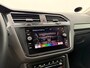 Volkswagen Tiguan 1.5 TSI Elegance | Adaptive Cruise Control | Camera | Stoelverwarming | CarPlay |