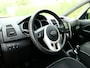 Kia Venga 1.4 CVVT Airco Cruise Navi Trekhaak 1300kg. Hoge instap Zuinig B-Label