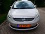 Kia Venga 1.4 CVVT Airco Cruise Navi Trekhaak 1300kg. Hoge instap Zuinig B-Label