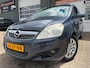 Opel Zafira 1.8 Temptation 7 pers in automaat van 2de Eig met trekhaak en parkeersensoren en navigatie en bluetooth