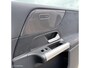 Mercedes-Benz B-klasse 180 Business Solution AMG