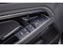 Land Rover Range Rover Evoque 1.5 P300e AWD R-Dynamic HSE | Pano | Leder | 360 Camera | Meridian audio | Cruise adaptief | 20'' | Elektrisch verstelbare stoel(en) met geheugen | Dodehoek detectie | | Apple Carplay/Android Auto|telefoonintegratie premium | Audio installatie premium | Cruise control adaptief