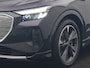 Audi Q4 e-tron 45 S Line 82 kWh 286pk Dealer O.H. | Trekhaak Af Fabriek | Panodak | Adaptive Cruise | Warmtepomp | Camera | Sonos Audio | Sportstoelen Verwarmd | Keyless | Blis | Apple Carplay | Navigatie | DAB |