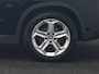 BMW iX1 xDrive30 67 kWh 313pk Dealer O.H. | Trekhaak Af Fabriek | Panodak | Adaptive Cruise | Head Up | 360 Camera | Harman / Kardon | Adaptief Onderstel | Lederen Sportstoelen Massage & Verwarmd | Stuur Verwarmd | Hifi Audio | Keyless | Blis |