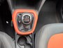 Hyundai i10 1.0i i-Motion Comfort 5 drs van 1ste Eig met navigatie en bluetooth en airco