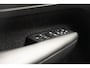 Volvo XC40 1.5 T3 R-Deisgn [Half -leder Apple / Android Navi Stoelverwarming ]