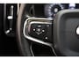 Volvo XC40 1.5 T3 R-Deisgn [Half -leder Apple / Android Navi Stoelverwarming ]