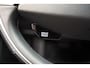 Kia Niro EV e-Niro DynamicLine 64.8 kWh 3-fase [ Navi Adapt.cruise Camera Stoel-en stuurverwarming ]