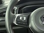 Volkswagen T-Roc 1.5 TSI Sport Business R Airco | Buitenspiegels Elektrisch Verstel- en Verwarmbaar | Cruise Control Adaptief | Dakrails | Lederen Stuurwiel | Lichtmetalen Velgen | Naviagtiesysteem | Parkeersensoren Voor en Achter | Sportstoelen | Stuurwiel Multifunctioneel | Stoelverwarming | Achteruitrijcamera