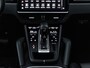 Porsche Cayenne Coupé 3.0 E-Hybrid | SPORTDESIGN | SPORTCHRONO | SOFTCLOSE | PANORAMADAK | PASM LUCHTVERING | 18-WEG STOELEN | TREKHAAK | 360 CAMERA | BOSE AUDIO | SPORTUITLAAT EINDSTUKKEN ZWART | STUUR + STOELVERWARMING