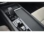Volvo XC60 T6 Plug-in hybrid AWD Essential | Google Navigatie | Stoel-/Stuurwielverwarming | Extra getinte ramen achter | Parkeersensoren voor en achter | Adaptieve Cruise Control | Pilot Assist | Cardamom Nordico |
