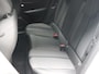 Peugeot e-2008 SUV Allure Pack 50kWh 136pk | ACCU 92% | Stoelverwarming | Achteruitrijcamera