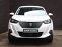 Peugeot e-2008 SUV Allure Pack 50kWh 136pk | ACCU 92% | Stoelverwarming | Achteruitrijcamera