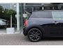 MINI Cooper 3-Deurs 1.5 60 Years Edition Pano / H&K Audio / Leer / Head-up / LED / Clima / Cruise