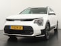Kia Niro EV DynamicLine 64.8 kWh - Achteruitrij camera - Apple Carplay/Android Auto - Adaptive cruise control - Navigatie - Climate control - Fabrieksgarantie t/m 30-06-2030