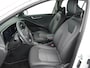 Kia Niro EV DynamicLine 64.8 kWh - Achteruitrij camera - Apple Carplay/Android Auto - Adaptive cruise control - Navigatie - Climate control - Fabrieksgarantie t/m 30-06-2030