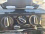 Volkswagen Up! 1.0 BMT High Up! Parkeersensoren / Cruise control / LMV 15" / Navi By App / Bluetooth HAL