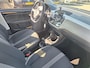 Volkswagen Up! 1.0 BMT High Up! Parkeersensoren / Cruise control / LMV 15" / Navi By App / Bluetooth HAL