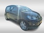 Volkswagen Up! 1.0 BMT High Up! Parkeersensoren / Cruise control / LMV 15" / Navi By App / Bluetooth HAL