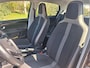 Volkswagen Up! 1.0 BMT High Up! Parkeersensoren / Cruise control / LMV 15" / Navi By App / Bluetooth HAL