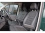 Volkswagen Crafter 35 2.0 TDI L3H3 | 70 Edition | Apple Carplay | Cruise | Navi | Stoelverwarming | Dubbele Schuifdeuren | Camera