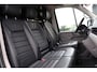 Volkswagen Crafter 35 2.0 TDI L3H3 | 70 Edition | Apple Carplay | Cruise | Navi | Stoelverwarming | Dubbele Schuifdeuren | Camera