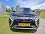Mitsubishi Outlander 2.4 PHEV Instyle Apple Carplay & Android auto | Stuur- en Stoelverwarming | Cruise adaptive | Sunroof | 1e Eigenaar | NL auto