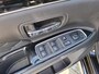 Mitsubishi Outlander 2.4 PHEV Instyle Apple Carplay & Android auto | Stuur- en Stoelverwarming | Cruise adaptive | Sunroof | 1e Eigenaar | NL auto