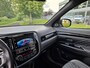 Mitsubishi Outlander 2.4 PHEV Instyle Apple Carplay & Android auto | Stuur- en Stoelverwarming | Cruise adaptive | Sunroof | 1e Eigenaar | NL auto