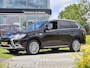 Mitsubishi Outlander 2.4 PHEV Instyle Apple Carplay & Android auto | Stuur- en Stoelverwarming | Cruise adaptive | Sunroof | 1e Eigenaar | NL auto