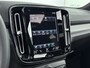 Volvo XC40 1.5 T5 Recharge R-Design | Trekhaak | Panoramadak | Stoel + Stuurverwarming | Adaptive Cruiscontrol | BLIS | PDC V+A en Camera |