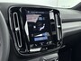 Volvo XC40 1.5 T5 Recharge R-Design | Trekhaak | Panoramadak | Stoel + Stuurverwarming | Adaptive Cruiscontrol | BLIS | PDC V+A en Camera |