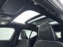 Volvo XC40 1.5 T5 Recharge R-Design | Trekhaak | Panoramadak | Stoel + Stuurverwarming | Adaptive Cruiscontrol | BLIS | PDC V+A en Camera |