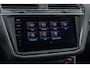 Volkswagen Tiguan 1.4 TSI eHybrid R-Line Business+ | Pano | 360 camera | Black-style | Cruise adaptief | Dodehoek detectie | Stoel+stuur verwarming | Cruise control adaptief | Cruise control adaptief met Stop&Go en stuurhulp | Dodehoek detectie