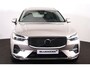 Volvo XC60 T8 Recharge AWD Ultimate Bright - Luchtvering - Panorama/schuifdak - IntelliSafe Assist & Surround - 360º Camera - Bowers & Wilkins audio - Adaptieve LED koplampen - Verwarmde voorstoelen, stuur & achterbank - Parkeersensoren voor & achter - Elektr. bedienb. voorstoelen met geheugen - Geventileerde voorstoelen - Head up display - Draadloze tel. lader - Extra getint glas - Inklapbare trekhaak - 21' LMV