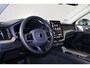 Volvo XC60 T8 Recharge AWD Ultimate Bright - Luchtvering - Panorama/schuifdak - IntelliSafe Assist & Surround - 360º Camera - Bowers & Wilkins audio - Adaptieve LED koplampen - Verwarmde voorstoelen, stuur & achterbank - Parkeersensoren voor & achter - Elektr. bedienb. voorstoelen met geheugen - Geventileerde voorstoelen - Head up display - Draadloze tel. lader - Extra getint glas - Inklapbare trekhaak - 21' LMV