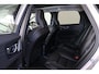 Volvo XC60 T8 Recharge AWD Ultimate Bright - Luchtvering - Panorama/schuifdak - IntelliSafe Assist & Surround - 360º Camera - Bowers & Wilkins audio - Adaptieve LED koplampen - Verwarmde voorstoelen, stuur & achterbank - Parkeersensoren voor & achter - Elektr. bedienb. voorstoelen met geheugen - Geventileerde voorstoelen - Head up display - Draadloze tel. lader - Extra getint glas - Inklapbare trekhaak - 21' LMV