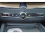 Volvo XC60 T8 Recharge AWD Ultimate Bright - Luchtvering - Panorama/schuifdak - IntelliSafe Assist & Surround - 360º Camera - Bowers & Wilkins audio - Adaptieve LED koplampen - Verwarmde voorstoelen, stuur & achterbank - Parkeersensoren voor & achter - Elektr. bedienb. voorstoelen met geheugen - Geventileerde voorstoelen - Head up display - Draadloze tel. lader - Extra getint glas - Inklapbare trekhaak - 21' LMV