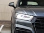 Audi Q5 55 TFSI e quattro Competition | Pano | Luchtvering | Trekhaak | Leer/Alcantara | Massage | Keyless | Adaptive Cruise |