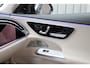 Mercedes-Benz E-klasse 300e Exclusive Line | 313PK | Luchtvering | Achterasbesturing | Massage | Head-up | Burmester 4D | Keyless-go | Distronic+ | 2023.