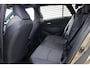 Toyota Corolla Touring Sports 1.8 Hybrid Active Bi-tone // Stoel- & Stuurverwarming | HUD | Camera | CarPlay & Android Auto | Elek. achterklep | Adap. cruise control