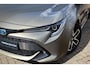 Toyota Corolla Touring Sports 1.8 Hybrid Active Bi-tone // Stoel- & Stuurverwarming | HUD | Camera | CarPlay & Android Auto | Elek. achterklep | Adap. cruise control