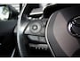 Toyota Corolla Touring Sports 1.8 Hybrid Active Bi-tone // Stoel- & Stuurverwarming | HUD | Camera | CarPlay & Android Auto | Elek. achterklep | Adap. cruise control