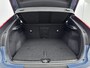 Volvo C40 Recharge Twin Intro Edition 78 kWh | PDC V+A en 360 Camera | Elektrische achterklep | AWD | Panoramadak | Alcantara Bekleding | Keyless | Extra getint glas |