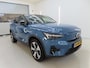 Volvo C40 Recharge Twin Intro Edition 78 kWh | PDC V+A en 360 Camera | Elektrische achterklep | AWD | Panoramadak | Alcantara Bekleding | Keyless | Extra getint glas |