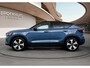 Volvo C40 Recharge Twin Intro Edition 78 kWh | PDC V+A en 360 Camera | Elektrische achterklep | AWD | Panoramadak | Alcantara Bekleding | Keyless | Extra getint glas |